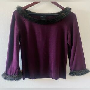 Y2K STRETCHY FAUX FUR TRIMMED SWEATER